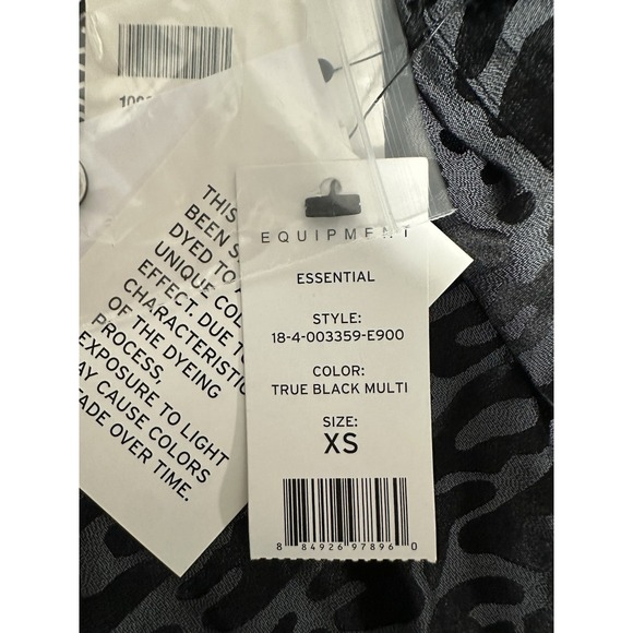 Equipment Femme, Women's Long Sleeve Button-Up, Black Animal Print Silk Blend XS - Picture 6 of 8